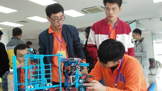 https://www.szai.edu.cn/__local/B/0B/1E/AE33DBB46067BDD4491BF4B2E78_1F743EB2_1CAC08.jpg?e=.jpg