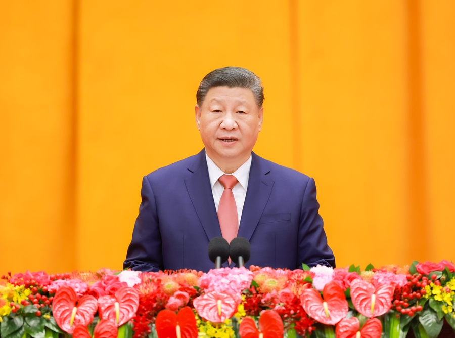1月27日,中共中央、国务院在北京人民大会堂举行2025年春节团拜会。中共中央总书记、国家主席、中央军委主席习近平发表讲话。
