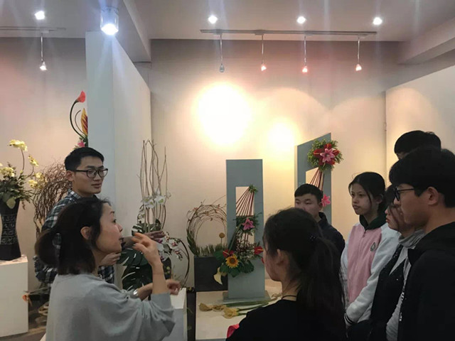 2_副本.jpg 2_副本.jpg